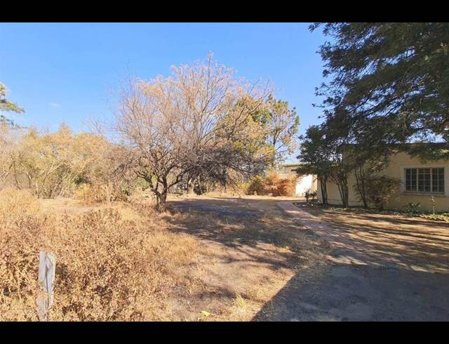 LAND FOR SALE IN BLOUBOSRAND